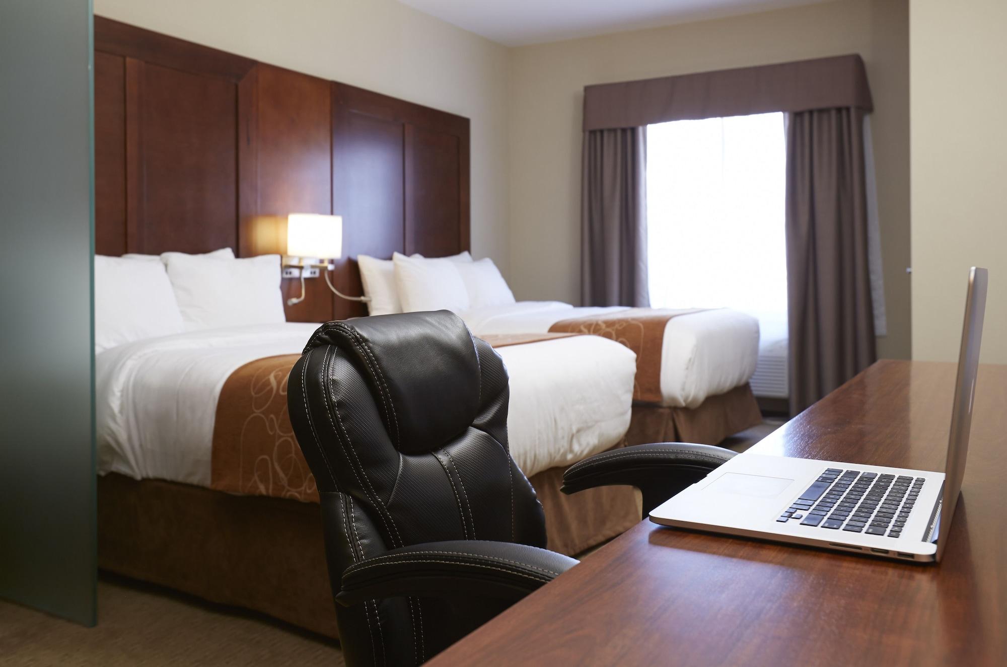 Comfort Suites Saskatoon Exterior foto
