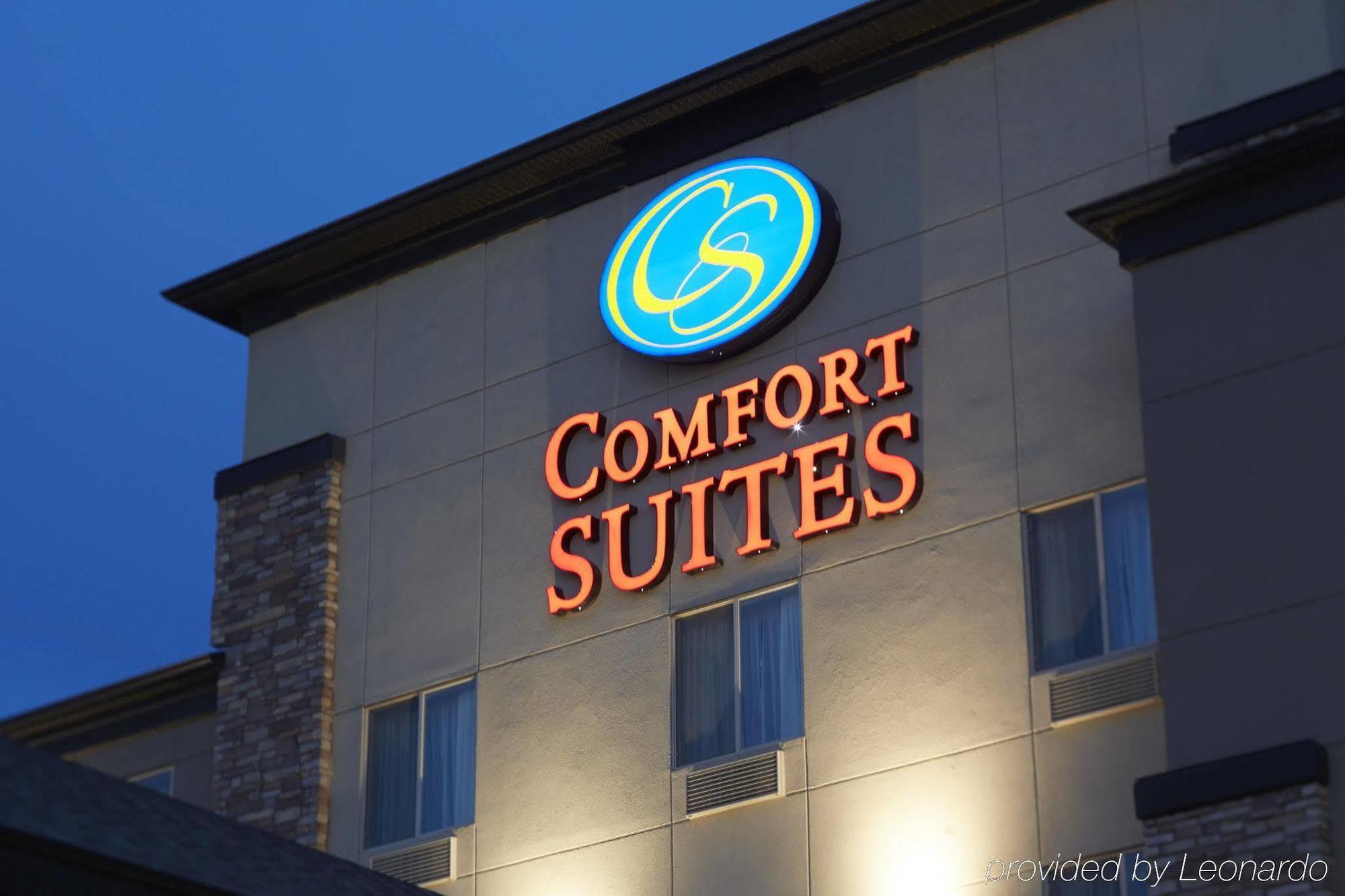 Comfort Suites Saskatoon Exterior foto